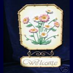 Decorative Daises 'Welcome' Wall Plaque